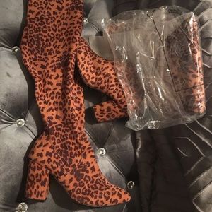 Torrid leopard knee high boots NEW 8w wide